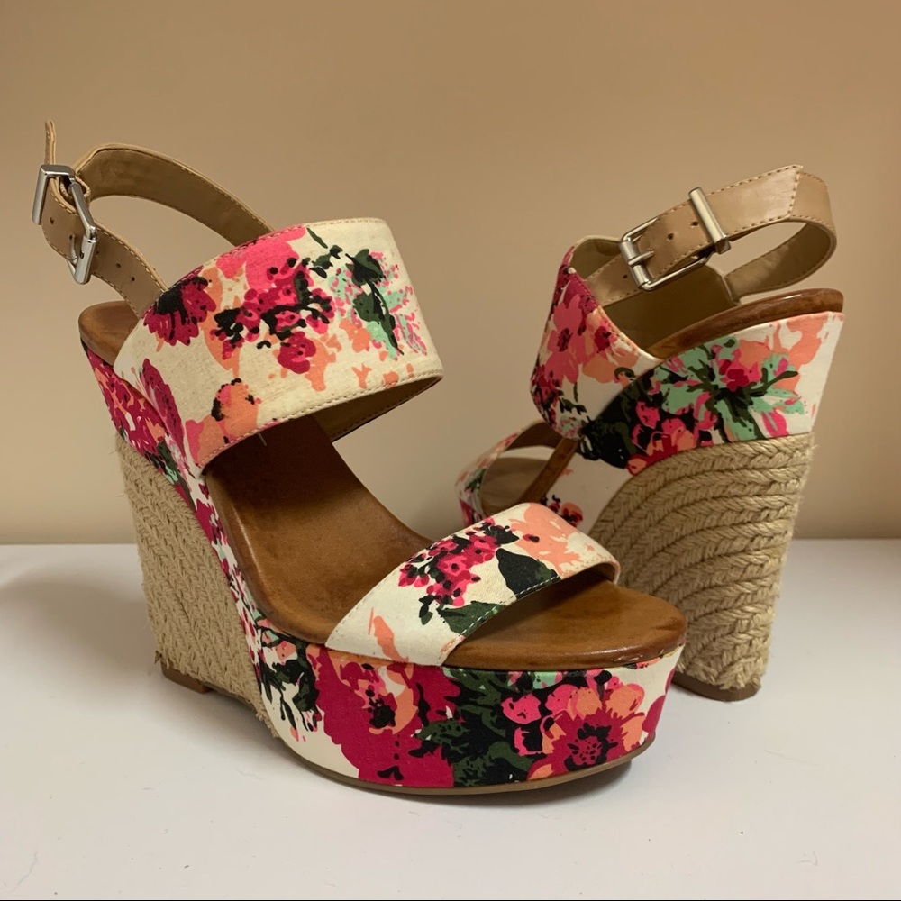 Jessica Simpson Floral Wedges